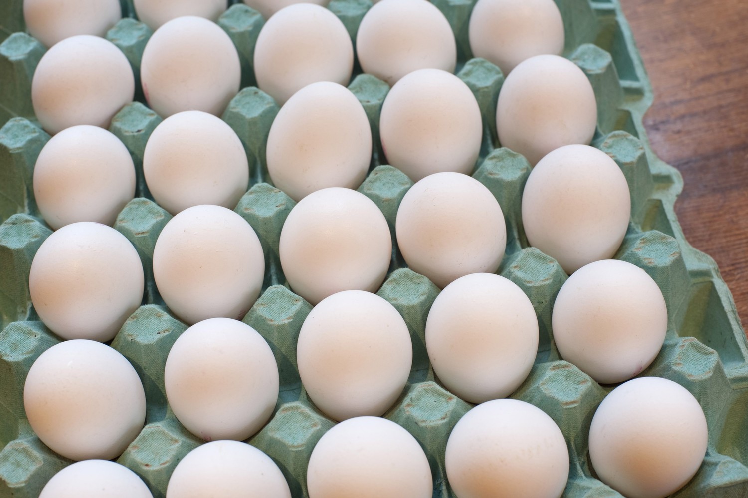 Extra Large Eggs 2.5 dozen flat